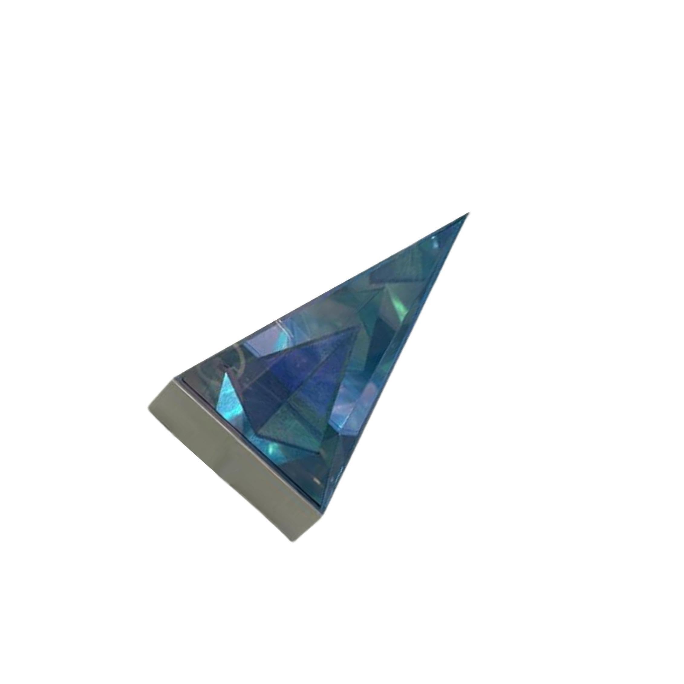 KTUXZCI Unique 3D Pyramid Acrylic Lamp Decorative Table Lamp Essential Bedside Modern Night Light for Any Space Desk Light Nightstand Bedside for Home