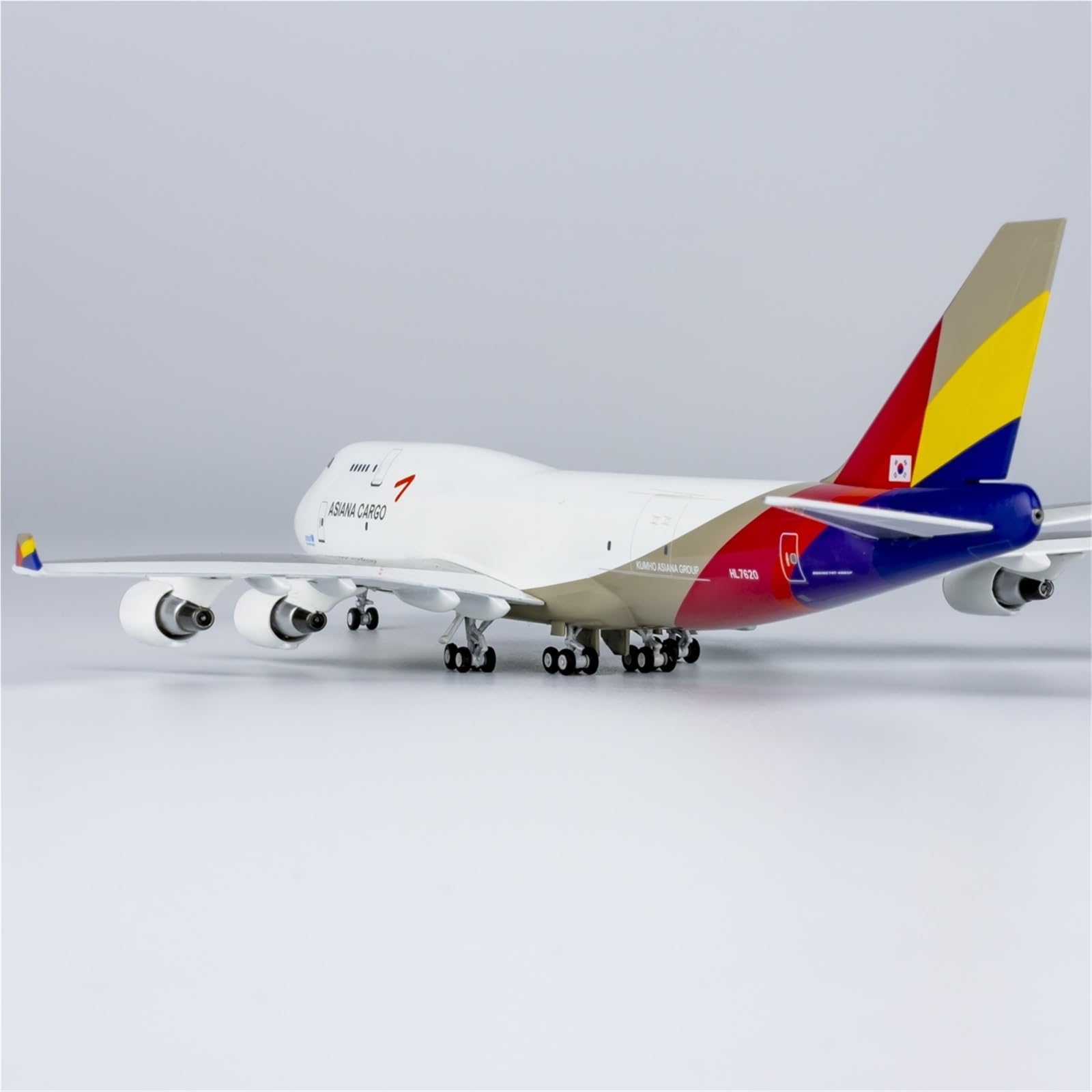 Repliki modeli samolotów 17CM 1/400 wielkoskalowy model samolotu dla Asiana Airlines Cargo B747-400/B747-400M HL7421 statyczny samolot miniaturowy model samolotu (B747-400M)