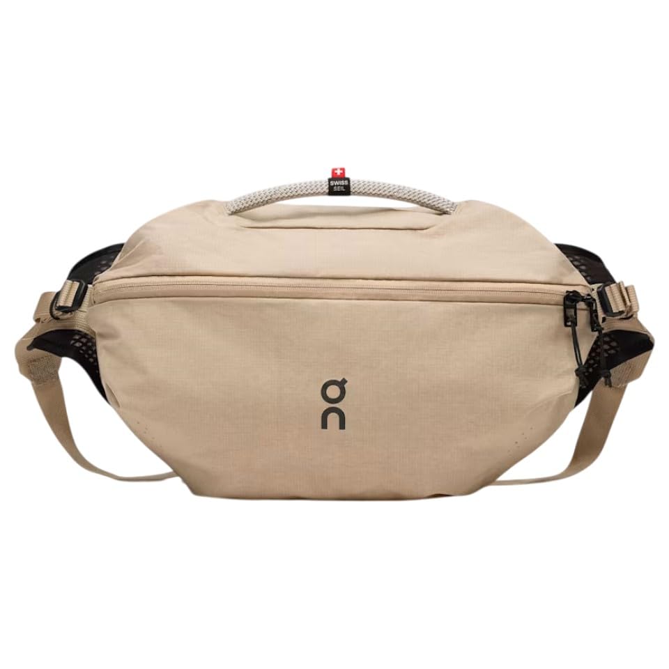Amazon | [オン] Sling Pack 9L Sand Black/2uf30161575/ウエスト