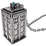 El tono de plata Dr Who Tardis Tono Plateado Collar Colgante con la luz de Cristal Azul