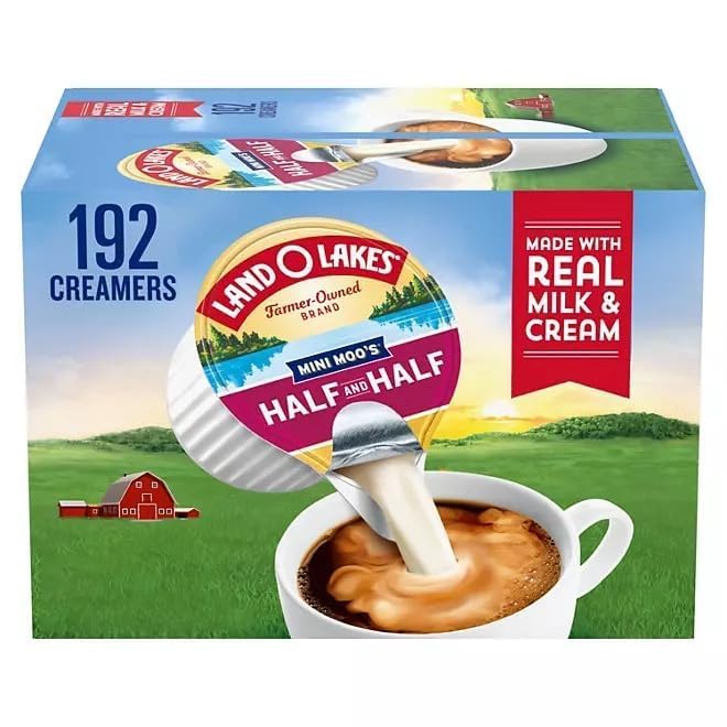 Land Coffee Creamer Mini Moo’s Half & Half Creamer Singles, 192 Count