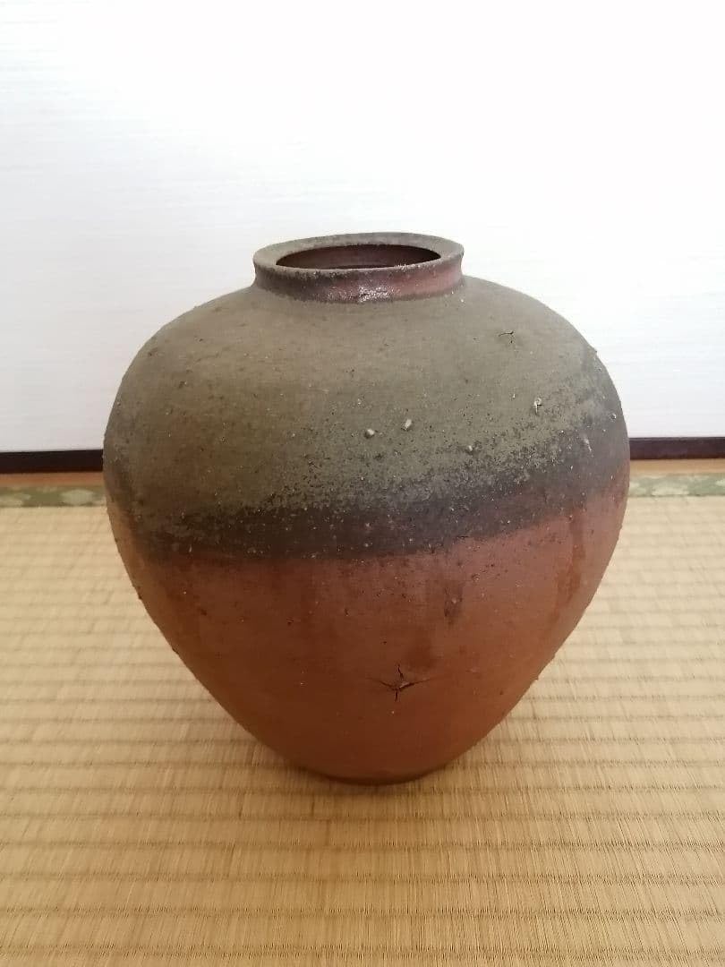 Amazon.co.jp: 備前焼 壺 高さ約22cm : ホーム＆キッチン