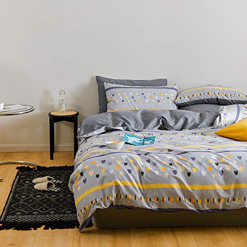 Bachelor Pad Bedding Bachelor on a Budget