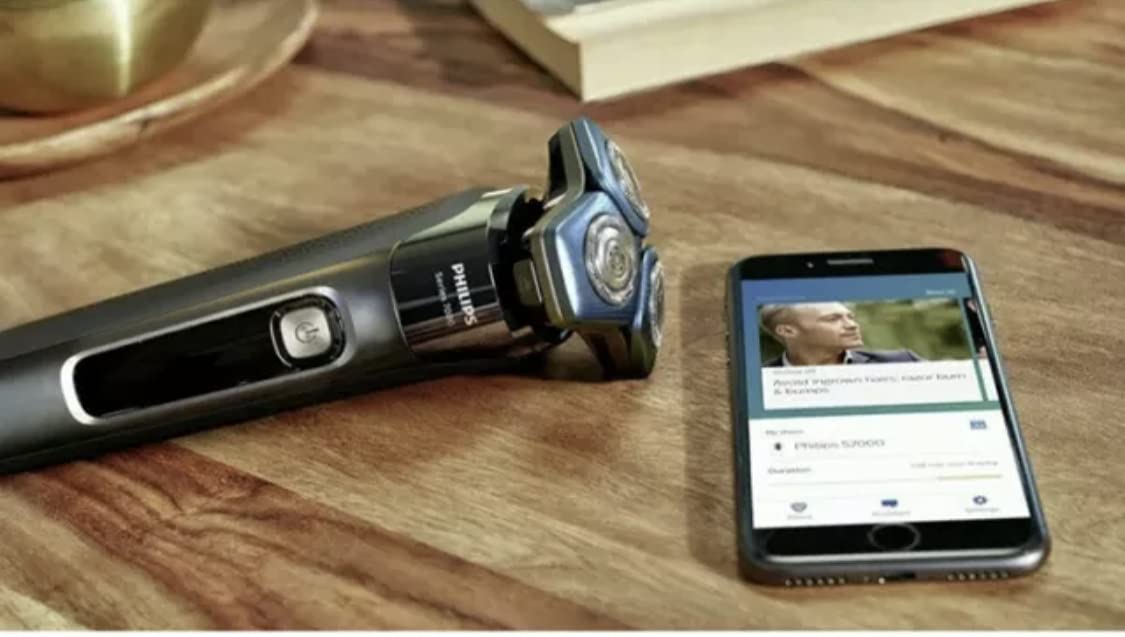 Philips Series 7000 Wet and Dry Electric Shaver S7786/50, 360