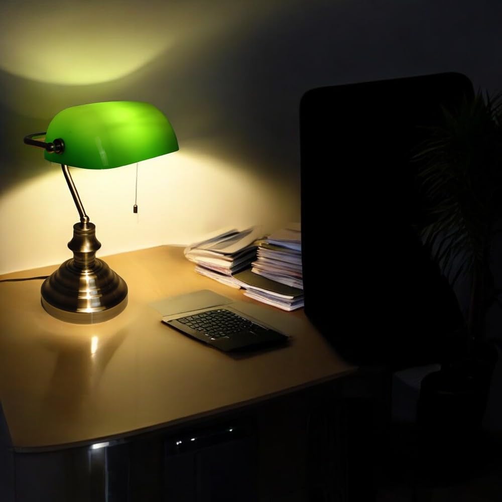 Dapo Bankerslampe Schreibtischleuchte mit Zugschalter Fassung E27 Bürolampe altmessing Schirm grün Arbeits-Nachttisch-Tisch-Lampe-Leuchte Nostalgielampe