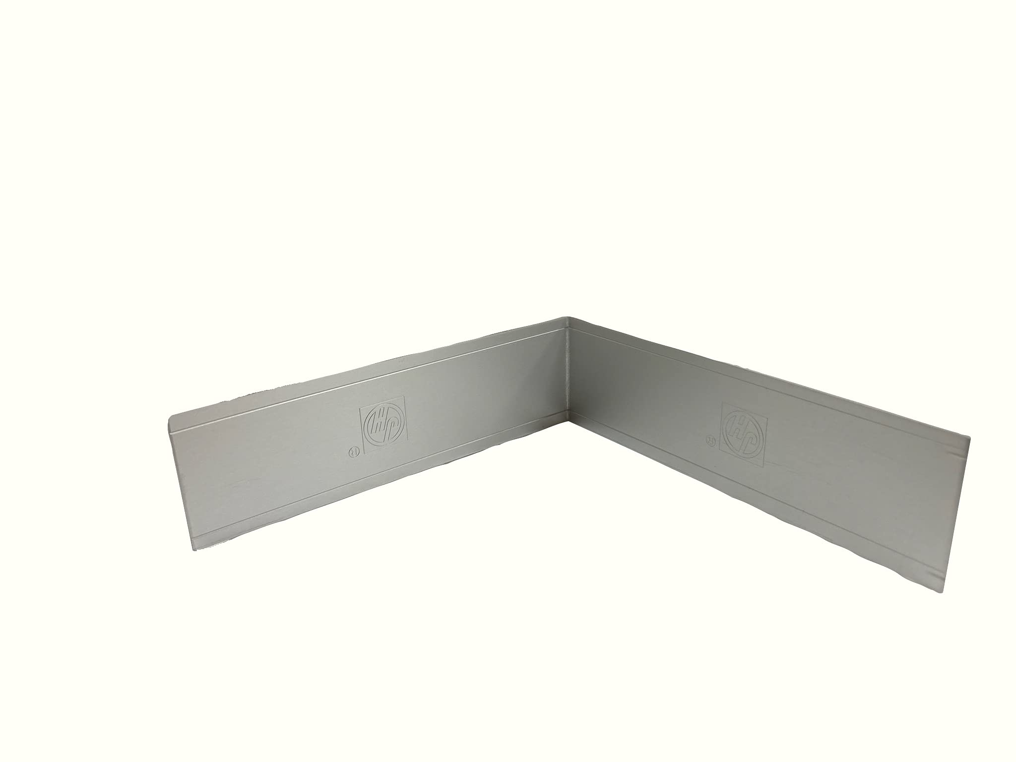 8" James Hardie HARDIETRIM Corner TABS (50 PER Carton)