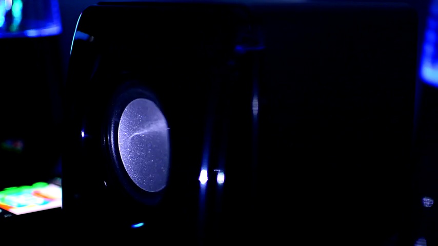 giant water speakers