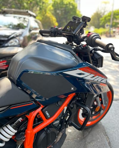 Image of MaxxGripp Tank Pad for KTM Duke gen 3