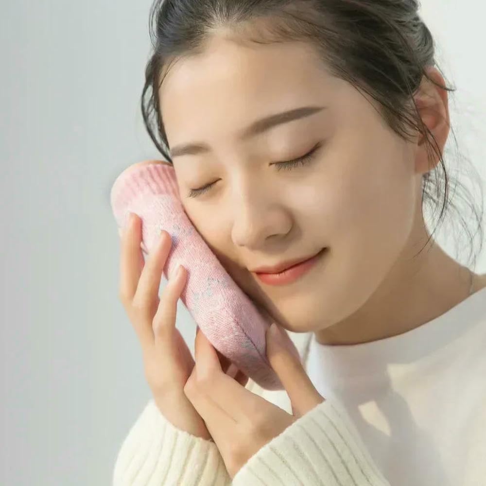 Cute Mini Winter Hand Warmer Portable Leak-Proof Hot Water Bottle Soft Plushwater-Filled Hot Water Bottle-Green
