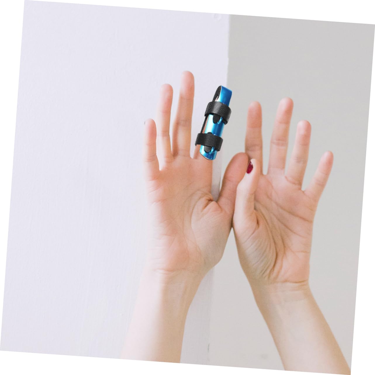 Beavorty Finger Splint Brace Finger Protection Splint Fixed Plywood One Size Fits Comfortable Design