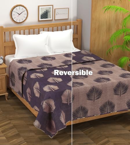 Image of Amazon Brand - Umi Blanket for Double Bed, 120 GSM Microfiber 2 Layered Quilted Dohar, Soft Lightweight Reversible Printed AC Blanket Double Bed for All Season (Coffee, 220 x 240 cm)