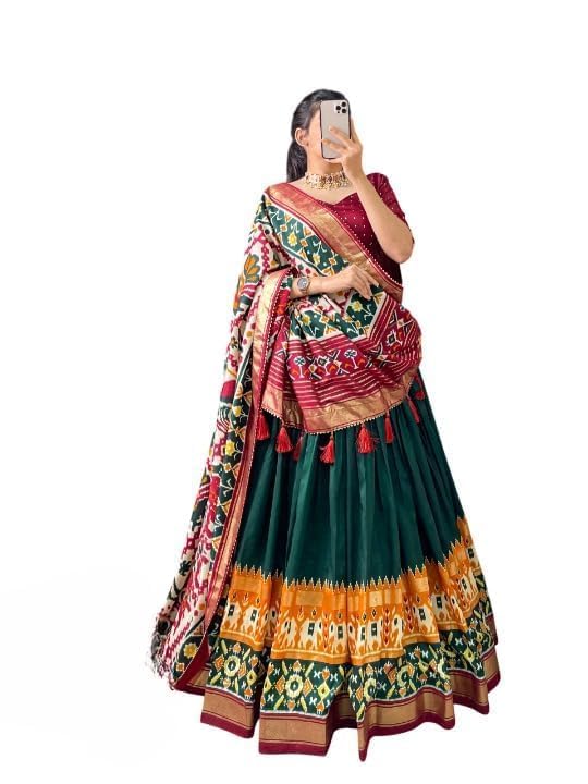 Women’s Trending Designeer Tussar Silk Lehenga Choli Print with Foil Work With Unstitched Blouse Patola Print Adorned with Foil Work For Navrati || Wedding