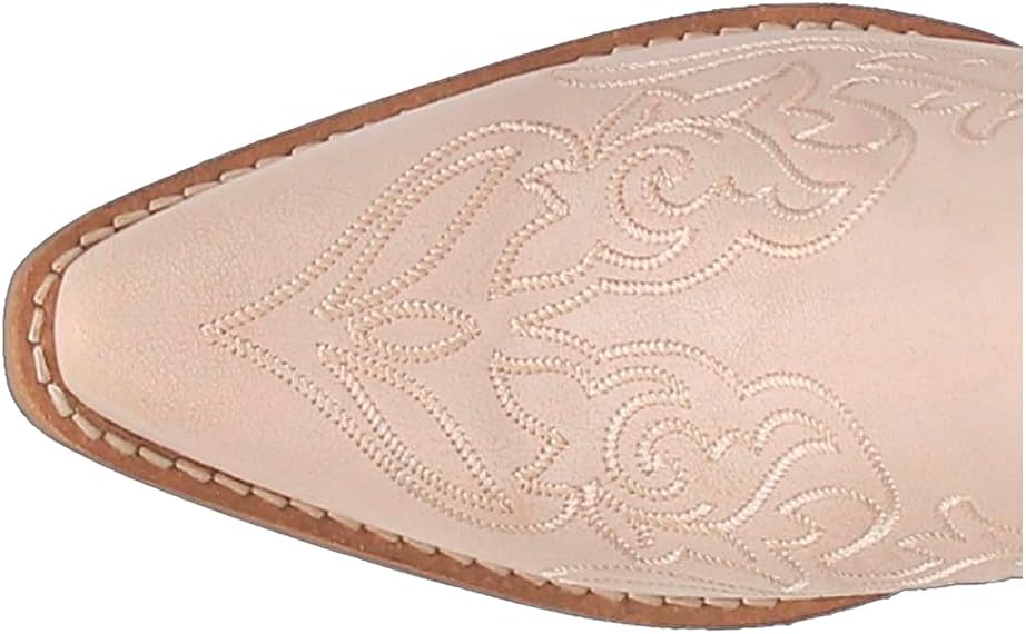 Dingo womens Flirty N' Fun Round Toe Cowboy BootsWestern Boot