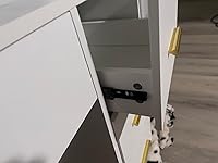 Review Image by Alondra Alondra