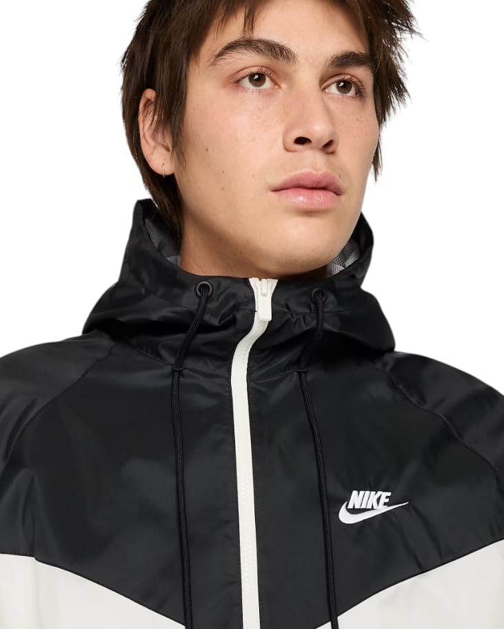 Nike Sportswear Windrunner Hooded Jacket3