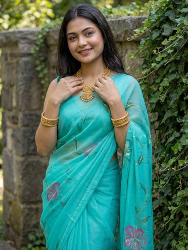 Image of AKHILAM Women's Cotton Saree with White Daisy Floral Prints Tassel Pallu Lightweight Summer Saree