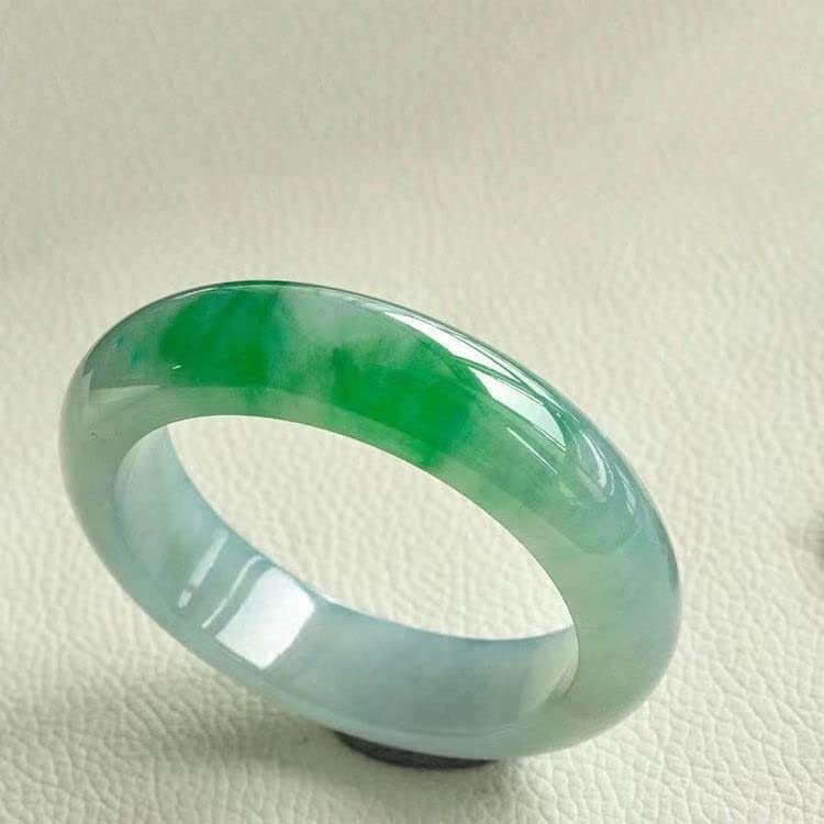 Bracelet en pierre de jade vert émeraude à porter au quotidien pour un style chic - 5