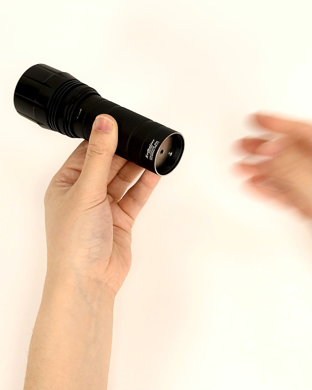 Amazon.co.jp: オーム電機 懐中電灯 ハンディライト LED 防水LED