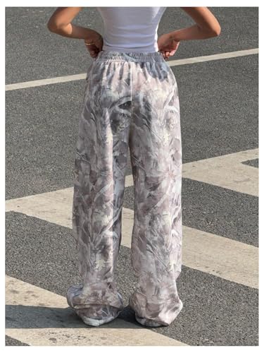 Women's Y2K Camo Maple Leaf Print Sweatpants Baggy Hip Pop Elastic Waist Long Pants Streetwear3
