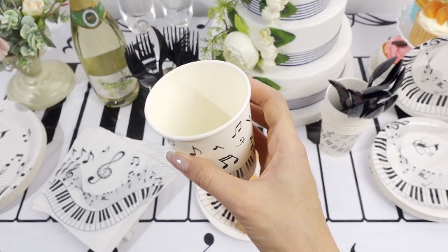 HOARBOEG Piano Music Tablecloth, Piano Keys Music Themed Print, Rectangular Table Cover For Dining Room Kitchen Decor, 55"*31.5 - View #7