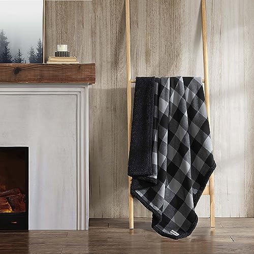 Image of Eddie Bauer - Throw Blanket, Yarn Dyed Cotton Bedding with Solid Ultra-Soft Sherpa Reverse, Throw Blanket for Couch & Bed (Cabin Plaid Grey, 50 inch x 60 inch)