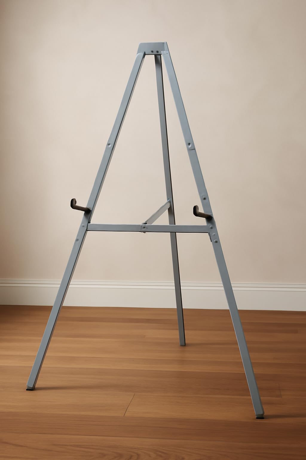 Nechams® Easel Stand, Foldable Three Legged Stand Metallic Lightweight Easel Stand for Painting, Canvas, Boards Display - Pack of 1