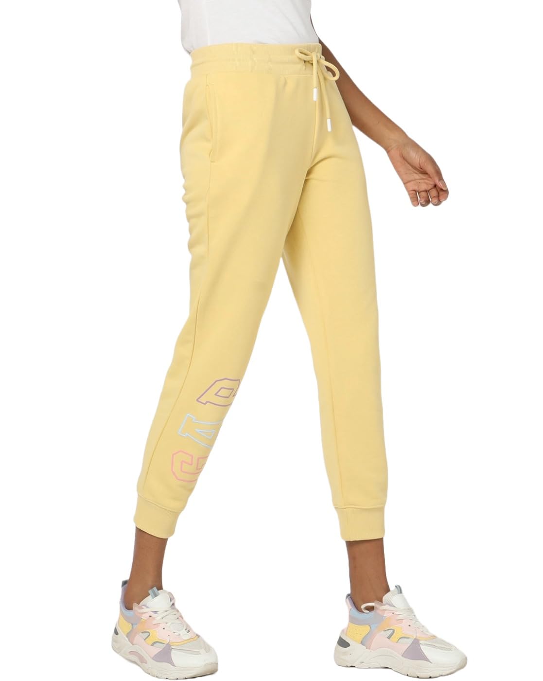 gap Women’s Regular Fit Solid Relaxed Track Pants-picture-16