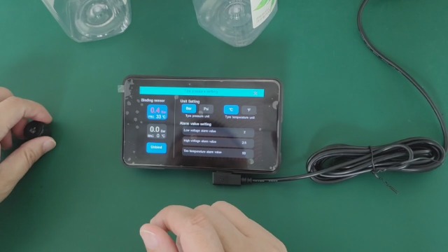 Amazon.co.jp: Auometo 5インチ バイク スマートモニター ワイヤレス