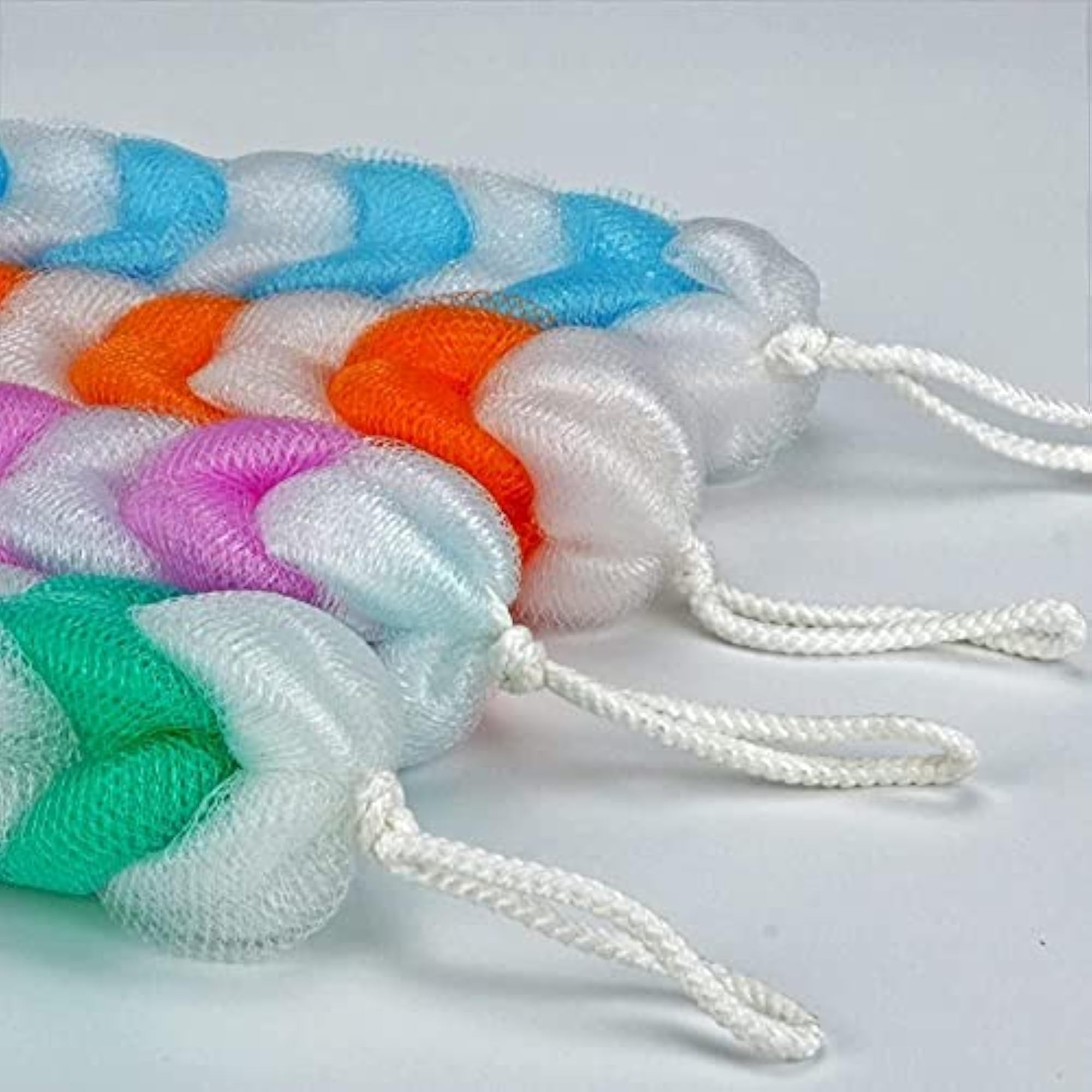 Long Stretch Back Sponge with Rope Handles