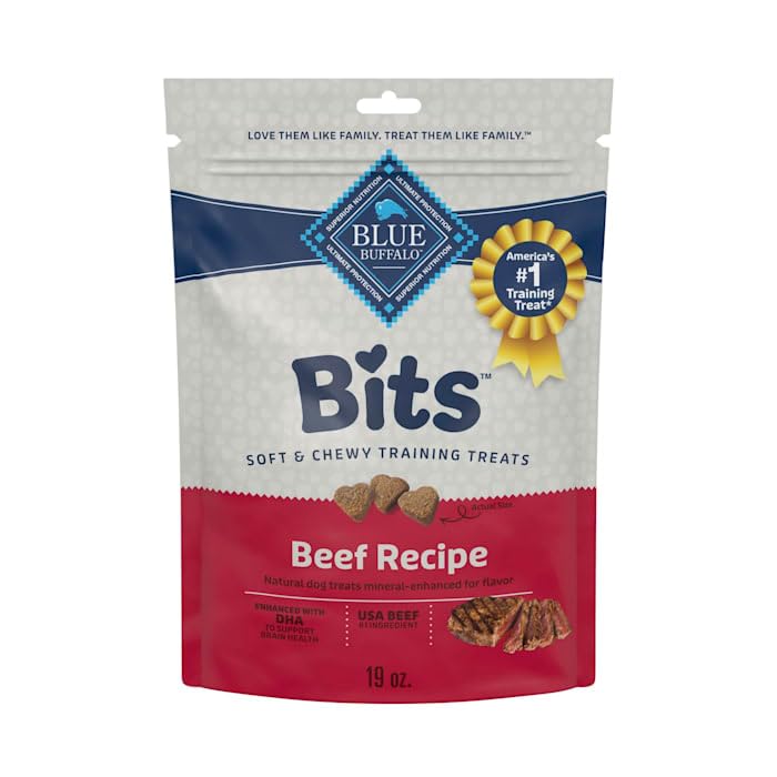 Blue Buffalo Bits Beef Soft & Chewy Dog Treats, Bite-Sized for Training, Made with Real Beef & Enhanced with DHA, Heart-Shaped Dog Treats, Made in the USA with Natural Ingredients, 19 oz.