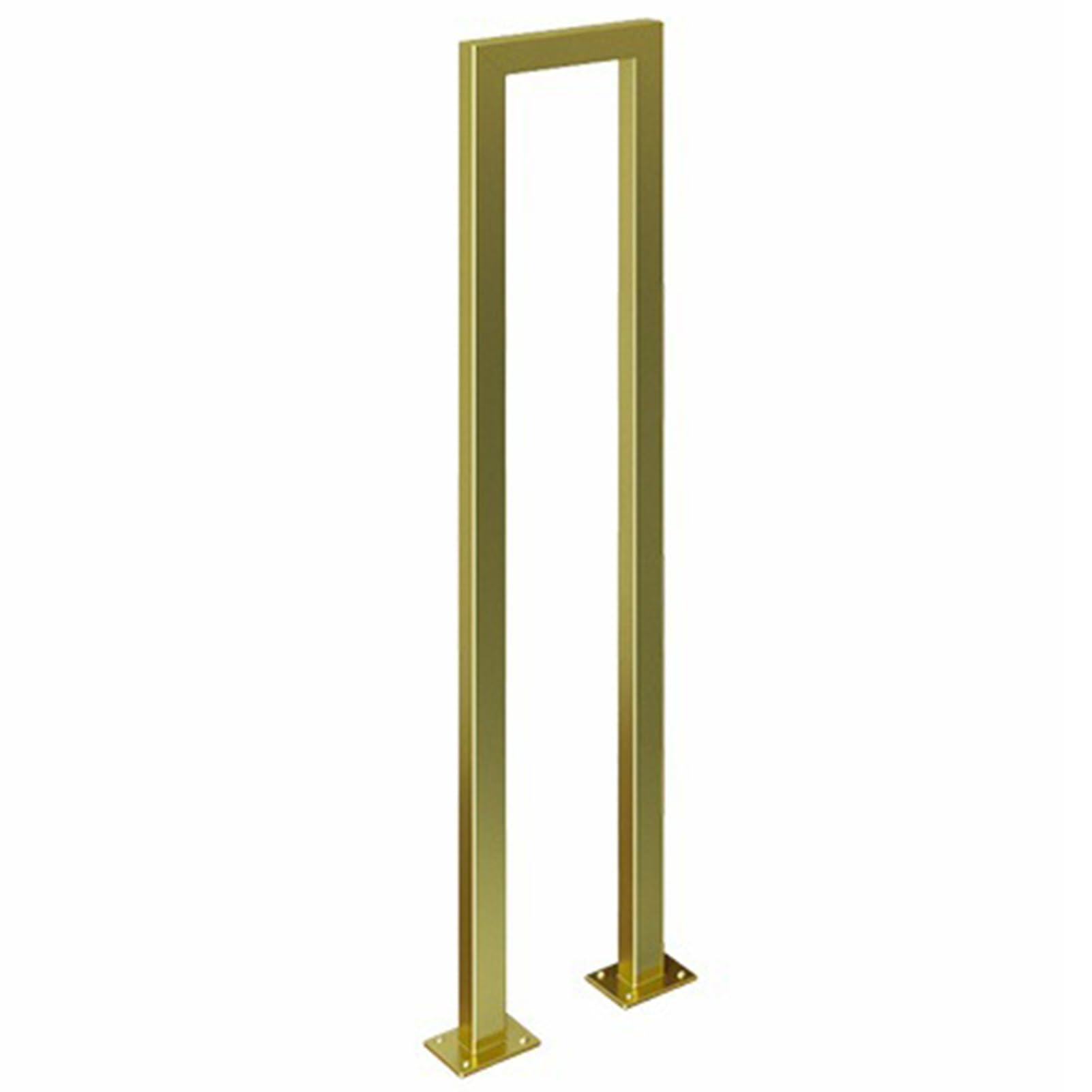 Rambarde en fer forgé en U pour sécuriser un escalier intérieur sans perdre de style