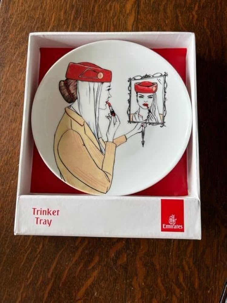 PORSCHE　ポルシェピクチャープレート　４枚セット絵皿・小皿・飾り皿 PORSCHE ポルシェピクチャープレート 4枚セット絵皿・小皿