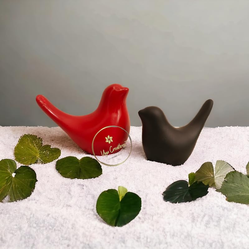VIYU CREATIONS Creative Black and Red Glossy Resin Birds Figurines Home Decorations Accessories Party (Pack of 2, Black & Red)