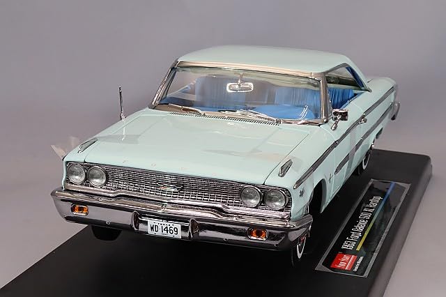 Sunstar Ford Galaxy 500/XL HT 63 Glacier Blue 1/18 1469 : Amazon
