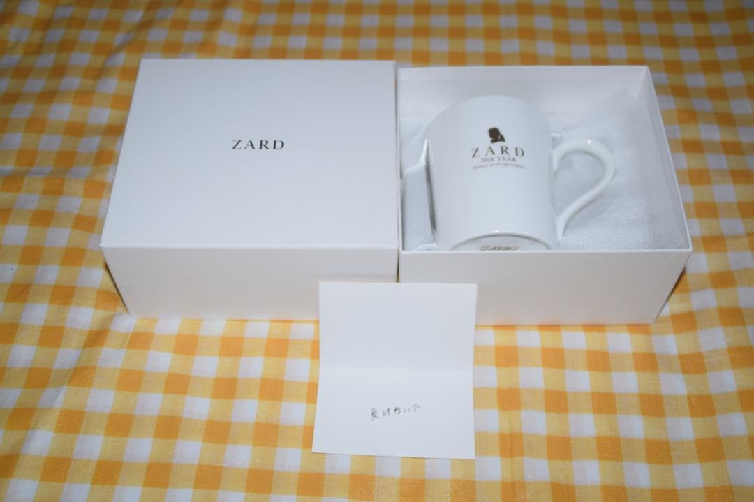 Amazon.co.jp: ZARD(坂井泉水)◎20th YEAR展 マグカップ 負けないで 