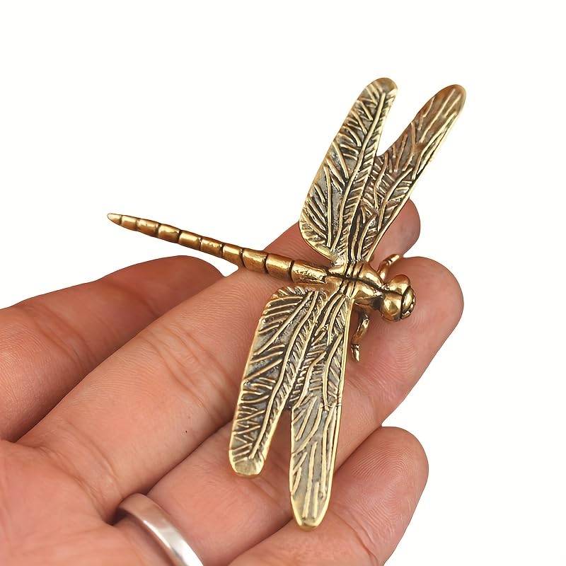 MHYGKTXRA Vintage Brass Dragonfly Figurine - Antique-Style Home & Office Desk Decor, Creative Tea Pet...