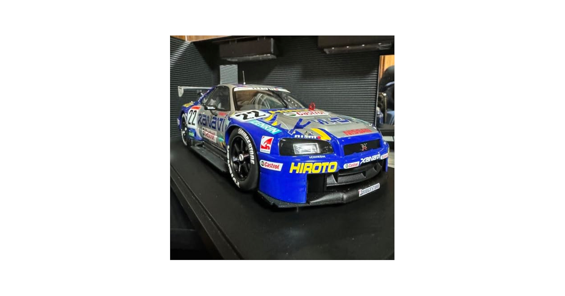 Amazon.co.jp: 未 オートアート 118 XANAVI HIROTO GTR R34