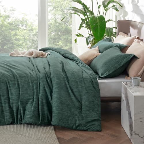 Image of Bedsure Full Comforter Set - Emerald Green Soft Bedding for All Seasons, Cationic Dyed Bed Set, 3 Pieces, 1 Full Size Comforter (82 inchx86 inch) and 2 Pillow Shams (20 inchx26 inch+2 inch)