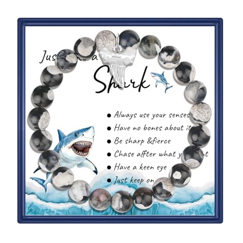 MollyQueen Shark Bracelet