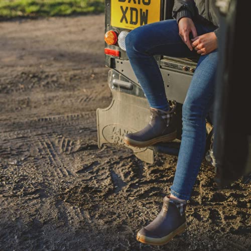 Image of MUCK Women's Originals Ankle Boot