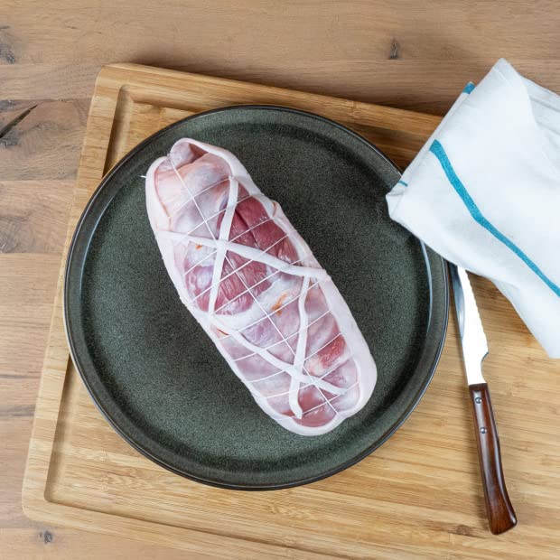 Epaule d'agneau sans os de Drôme/Ardèche : La pièce de 1,1kg environ - Artisan Boucher depuis 1976 - Maison Victor - Circuit-court et Qualité