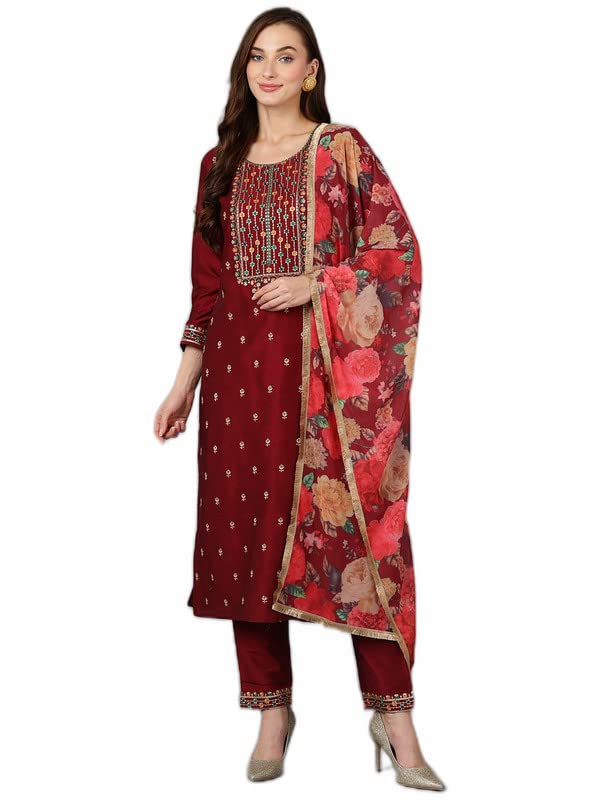 Image of Vaamsi Women's Silk Blend Embroidered Straight Kurta Pant With Dupatta Set