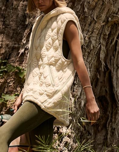 Kedera Women's Oversized Puffer Vests Sleeveless Fall Jacket Hooded Vest 2024 Casual Warm Winter Coats Trendy Outerwear3