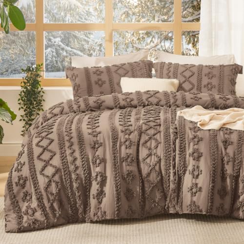 Image of Bedsure Tufted Boho Comforter Set King Size - Coffee Brown Boho Bed Set, GentleSoft 3 Pieces Farmhouse-Style Embroidery Bedding, Gifts for Woman, Soft Jacquard Kids' King Comforter for All Seasons