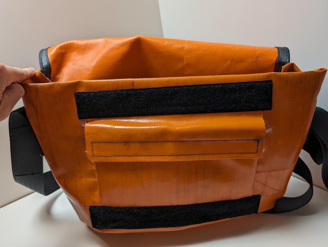 FREITAG フライターグ ショルダーバッグ イエロー メッセンジャー  