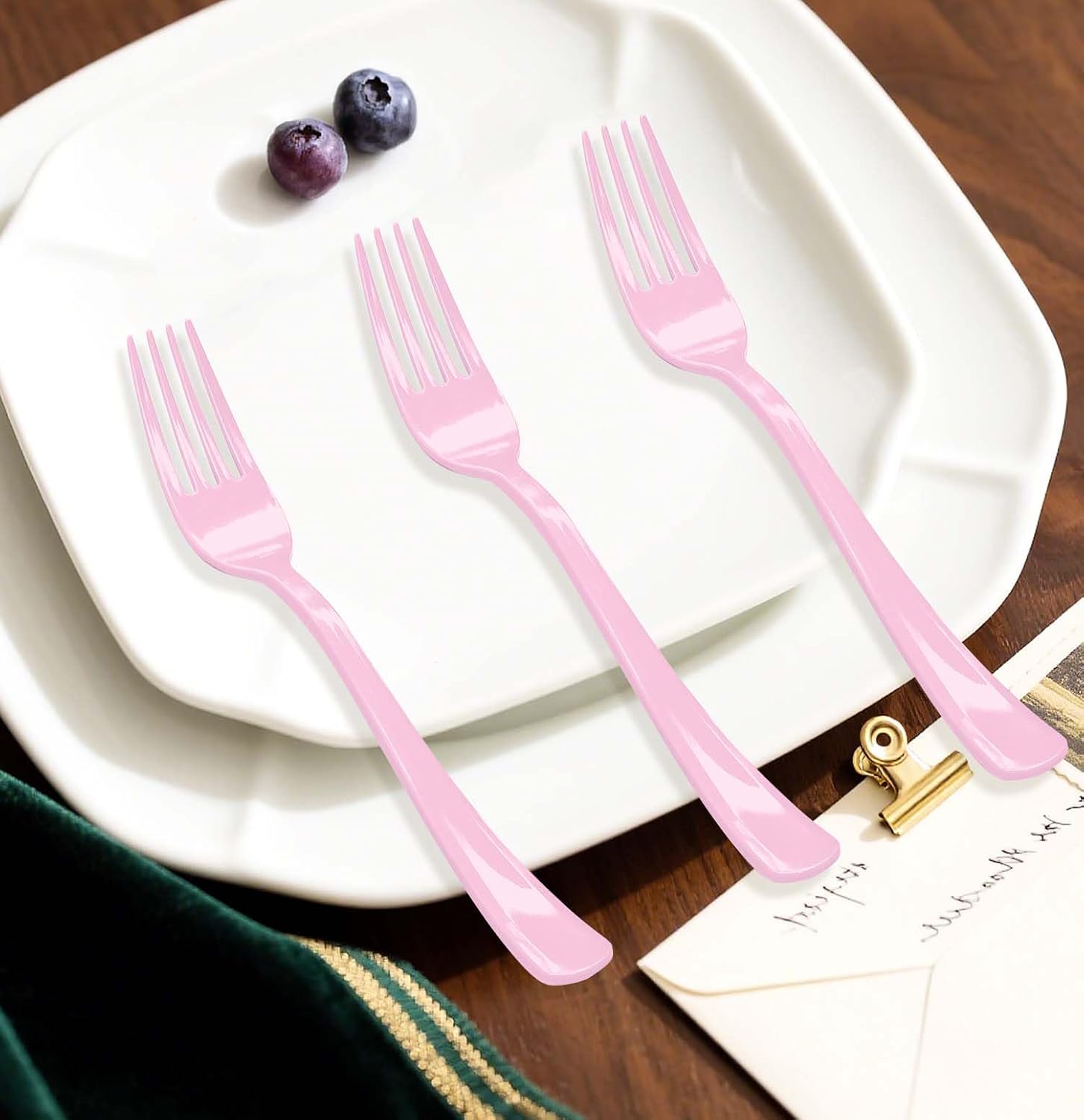 SietDESEO 25 PCS Light Pink Plastic Forks Baby Pink Forks Disposable Utensils Heavy Duty Disposable Cutlery for Birthday Wedding Baby Shower Bridal Shower Plastic Silverware