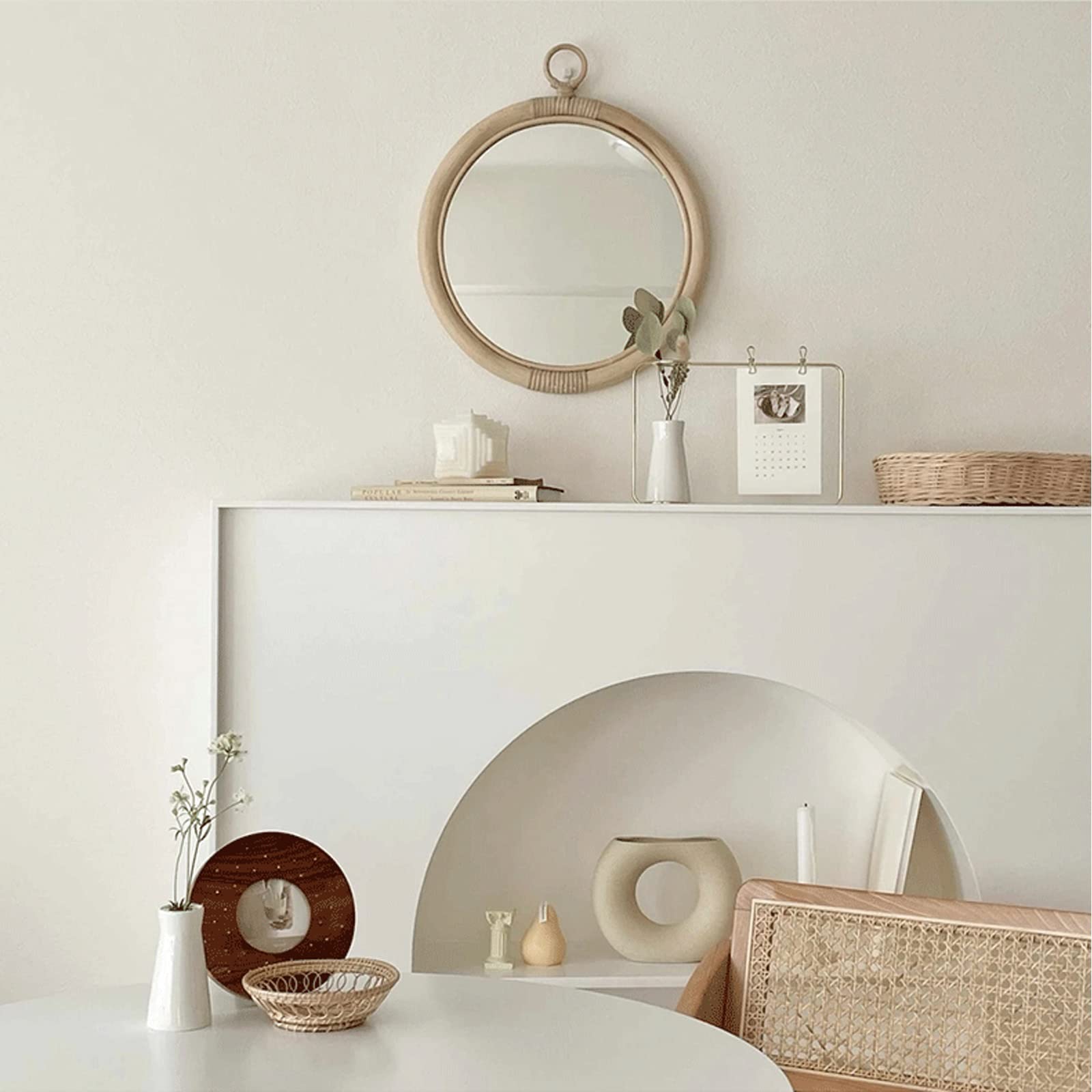 ラタン 壁掛け ミラー 35cm : 天然ラタンフレーム ラウンドミラー、風呂鏡、化粧鏡、壁掛けミラー 直径35cm化粧台籐製丸型ミラー アンティーク調 玄関  洗面高精細 リビング トイレ 壁飾り部屋 (Color : ウッドカラー) : ホーム＆キッチン