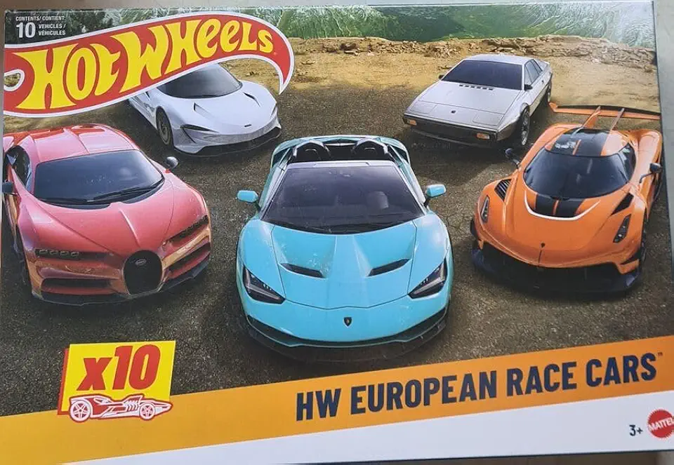 Hot Wheels Veículo de Brinquedo Pacote com 10 carros de corrida para crianças a partir de 3 anos