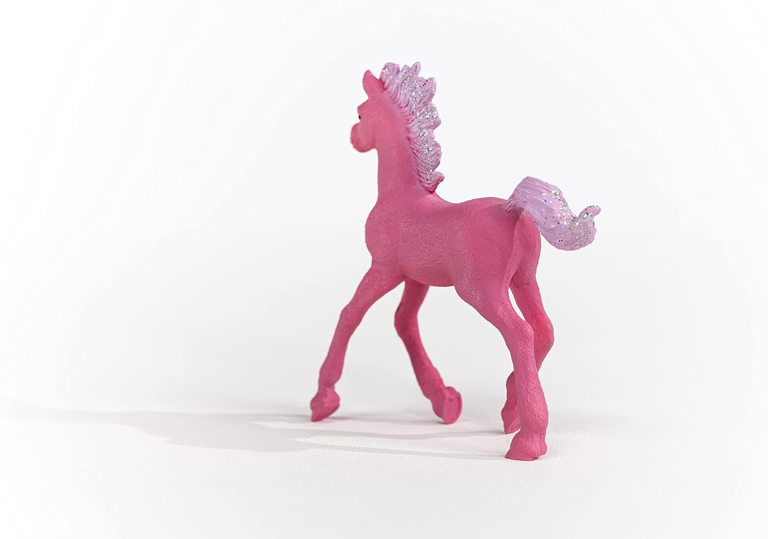Schleich bayala, Collectible Unicorn Toy Figure for Girls and Boys, Bubble Gum Unicorn Figurine (Dessert Series), Ages 5+