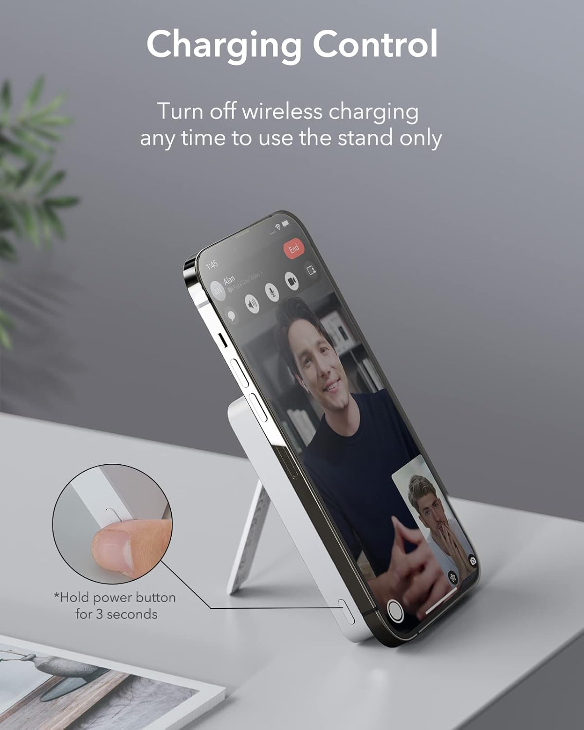 Compatibility chart for ESR HaloLock Power Bank showing compatible and incompatible cases